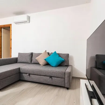 Marco's - Happy * Cugnana