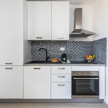 Апартаменты Marco's - Happy *