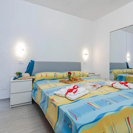 Marco's - Happy كوغنانا